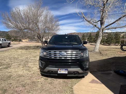 Used 2019 Ford Expedition Max Limited w/ Equipment Group 301A image 4