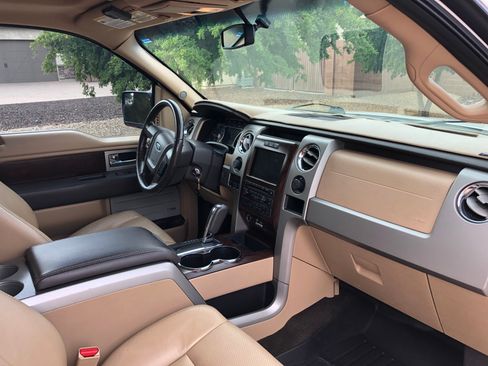 Used 2012 Ford F150 Lariat w/ Lariat Chrome Pkg image 13