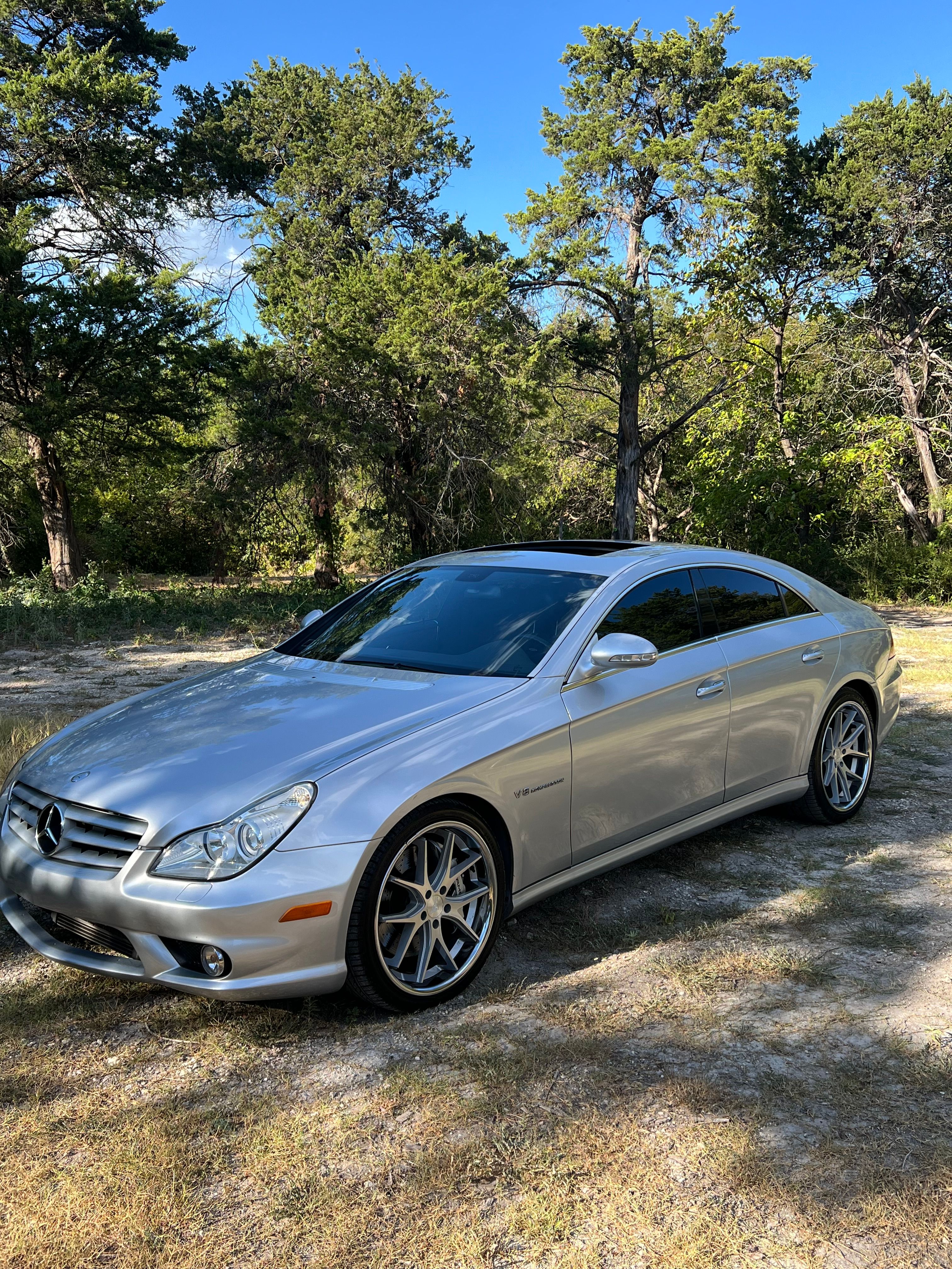 Used 2006 Mercedes-Benz CLS 55 AMG image 1