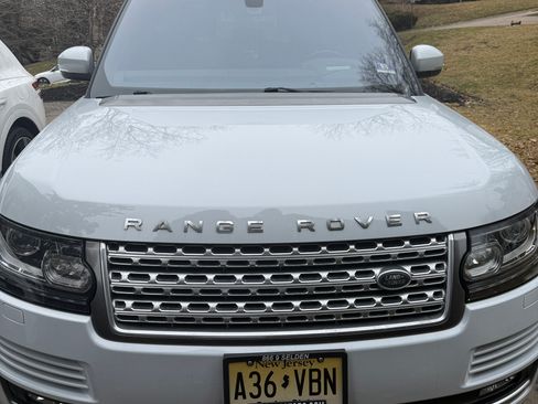 Used 2016 Land Rover Range Rover HSE image 8