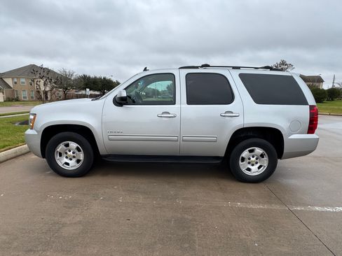 Used 2011 Chevrolet Tahoe LS image 8