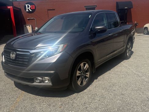 Used 2017 Honda Ridgeline RTL-E image 1