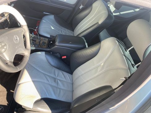 Used 2001 Mercedes-Benz E 55 AMG Sedan image 6