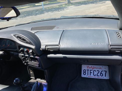 Used 1996 Chevrolet Camaro Z28 RWD image 26