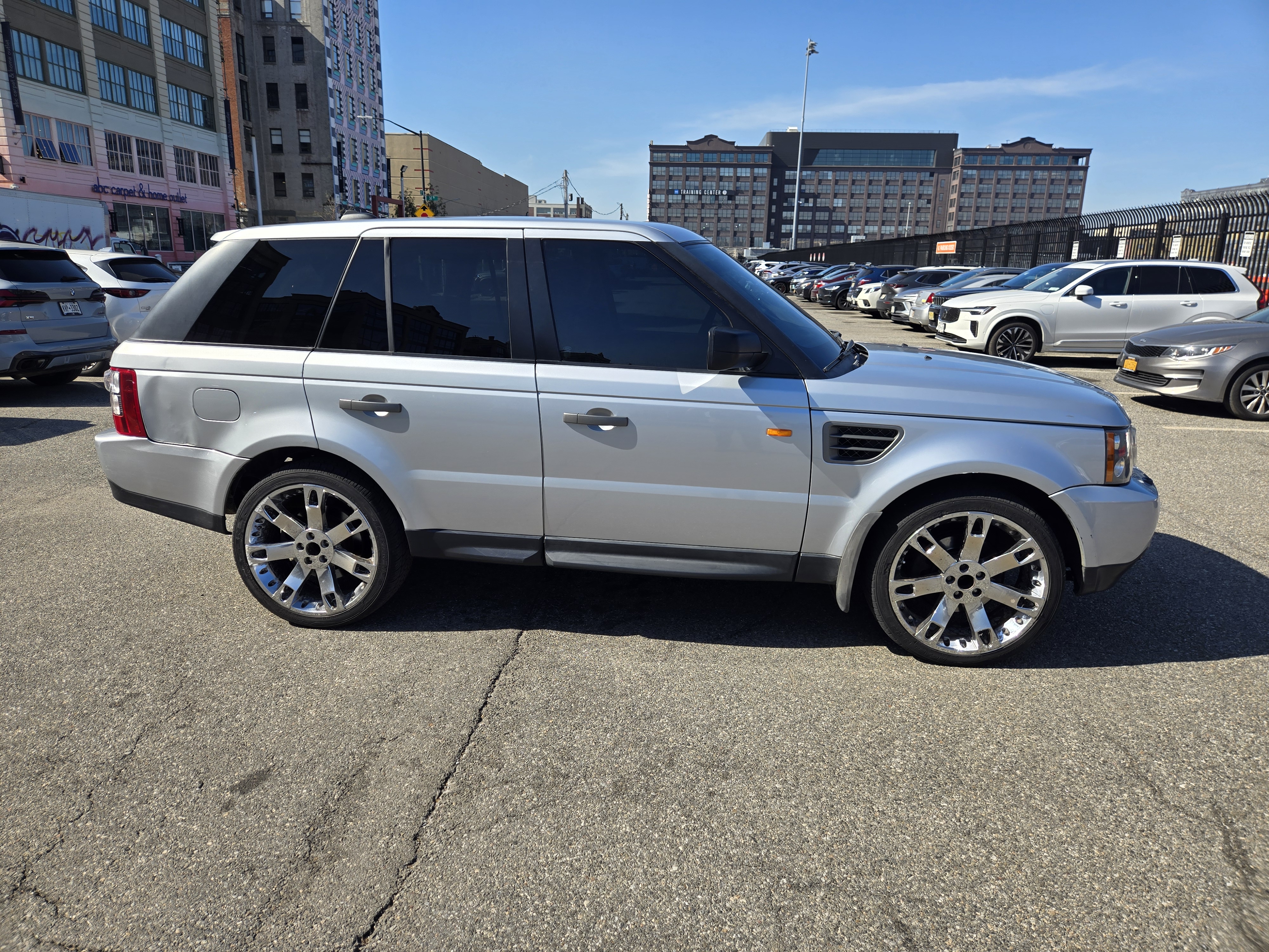 Used 2008 Land Rover Range Rover Sport HSE AWD/4WD image 4