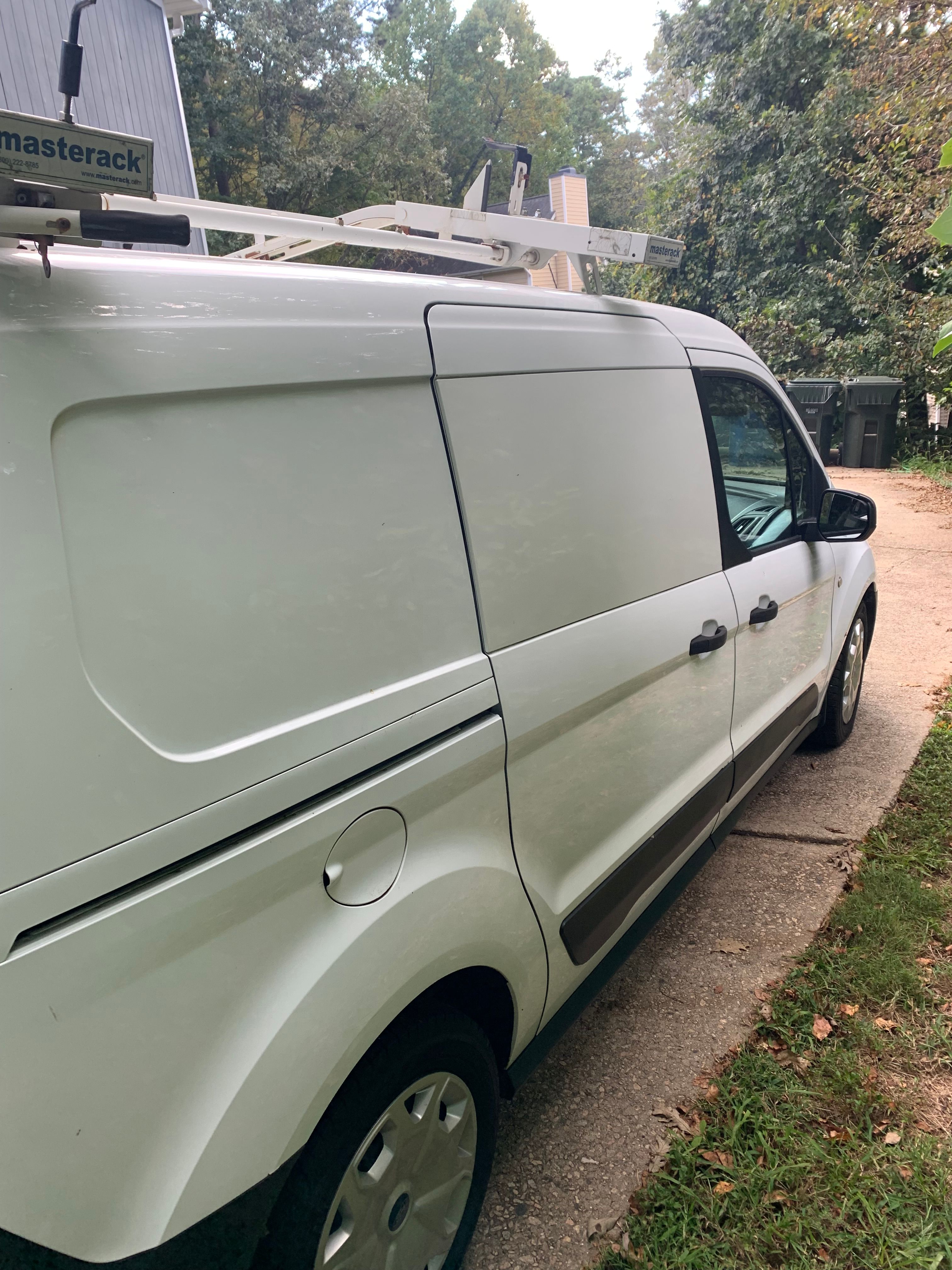 Used 2016 Ford Transit Connect XL FWD image 9