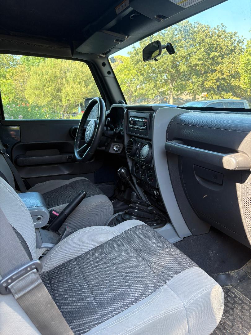 Used 2007 Jeep Wrangler Unlimited X AWD/4WD image 10