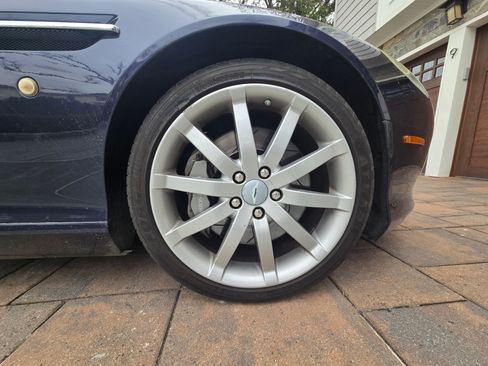 Used 2005 Aston Martin DB9 Coupe 2D image 10