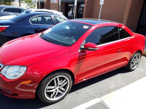 Used 2010 Volkswagen Eos Komfort image 5