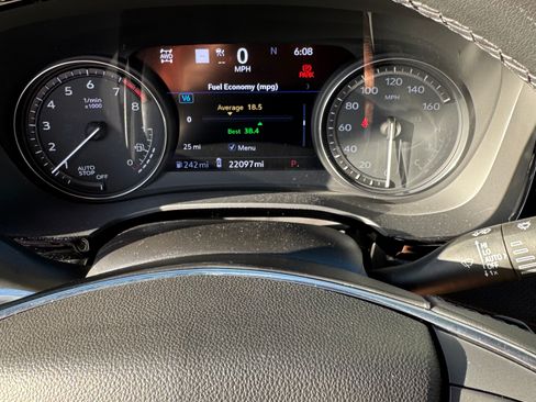 Used 2021 Cadillac XT5 Premium Luxury image 9