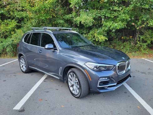 Used 2020 BMW X5 xDrive40i w/ Convenience Package image 1