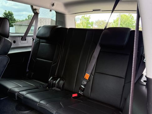 Used 2016 GMC Yukon XL Denali w/ Open Road Package AWD/4WD image 20