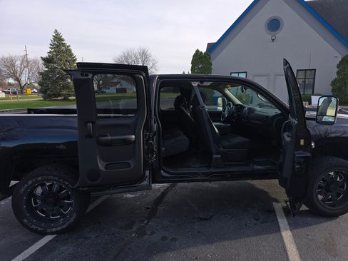 Used 2013 GMC Sierra 1500 SLE image 10