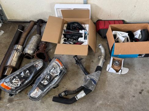 Used 2011 Mitsubishi Lancer Evolution GSR image 16