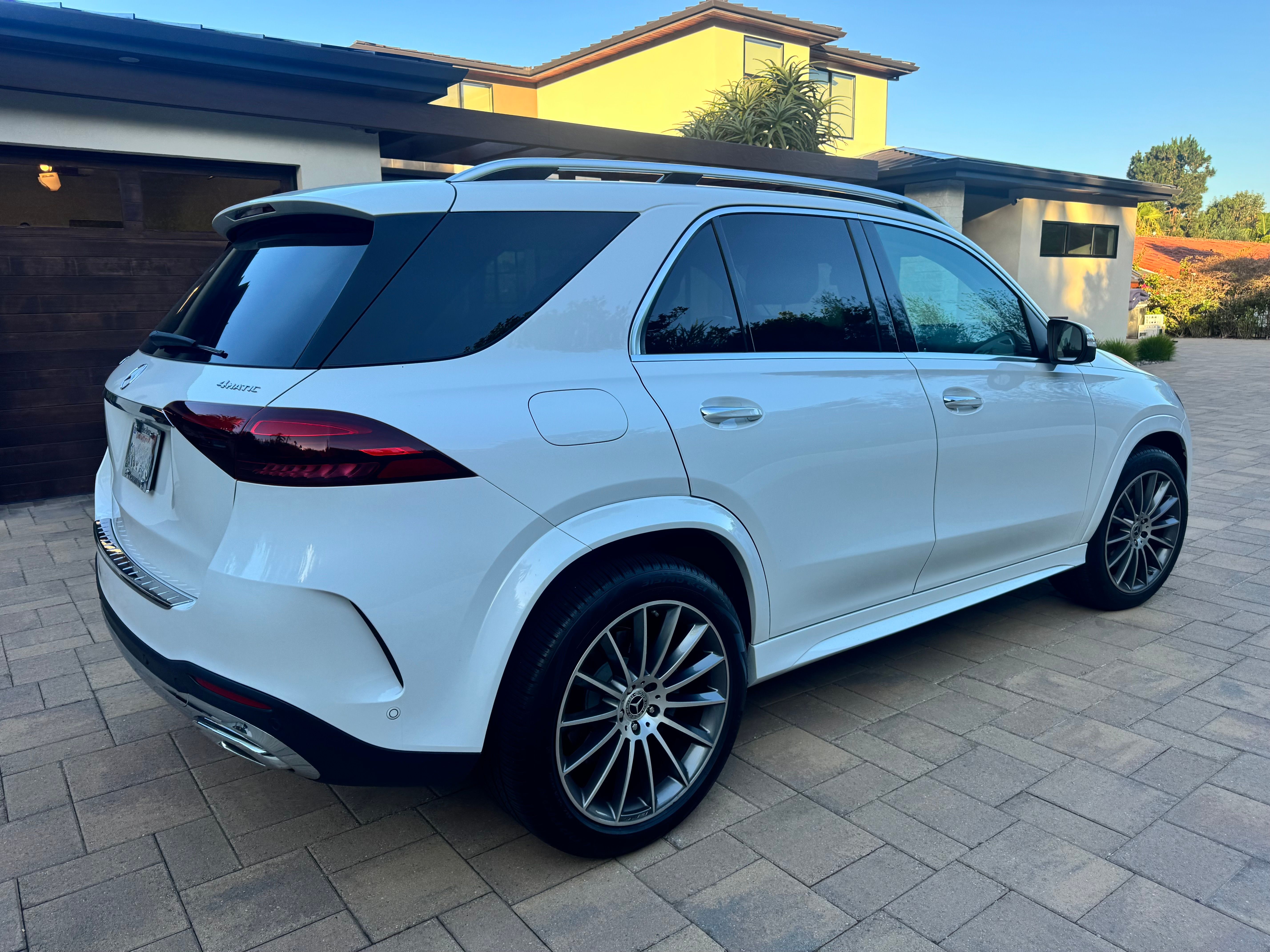 Used 2026 Mercedes-Benz GLE 450e 4MATIC image 10