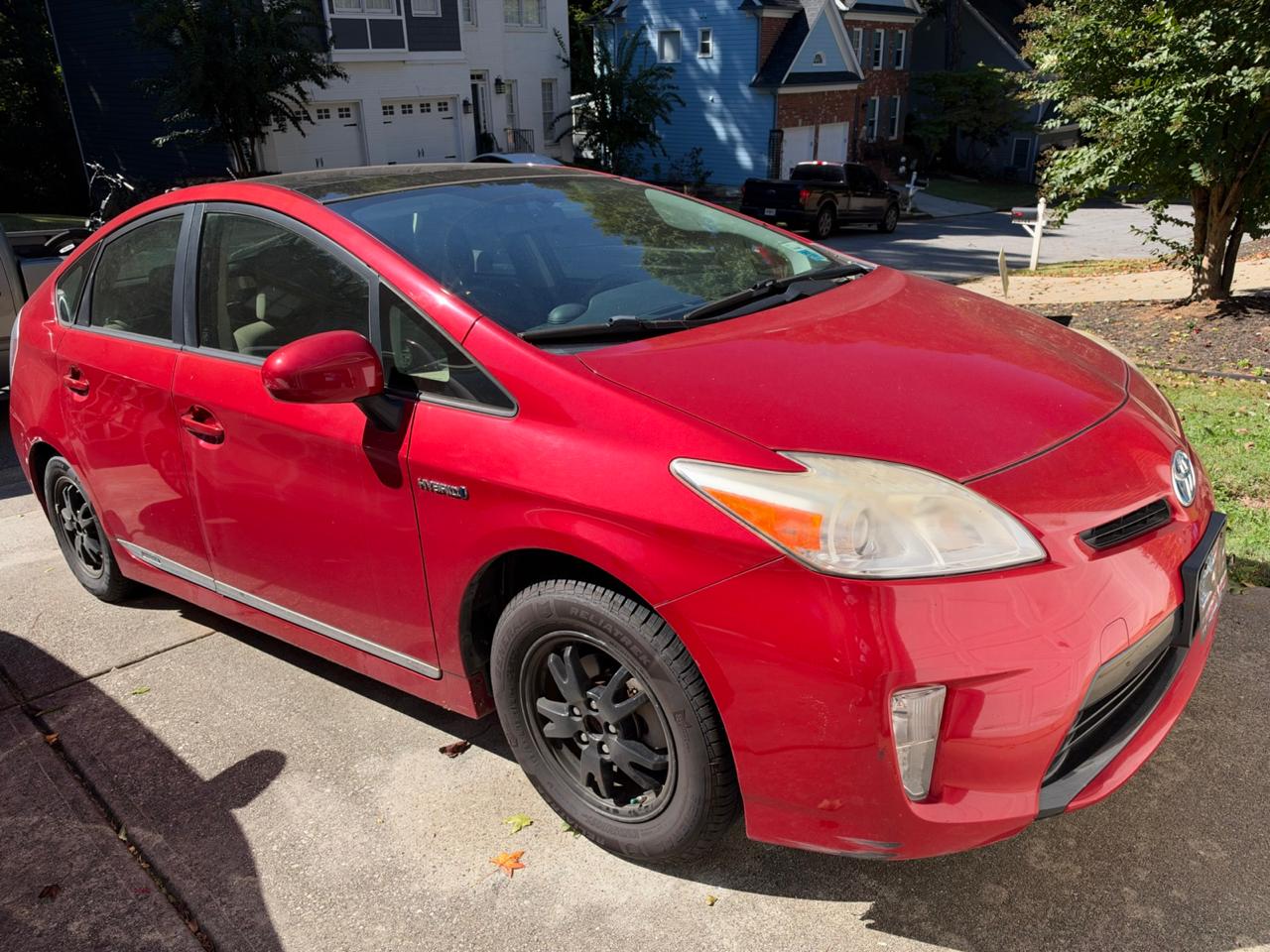 Used 2013 Toyota Prius Three w/ Solar Roof Pkg FWD image 1