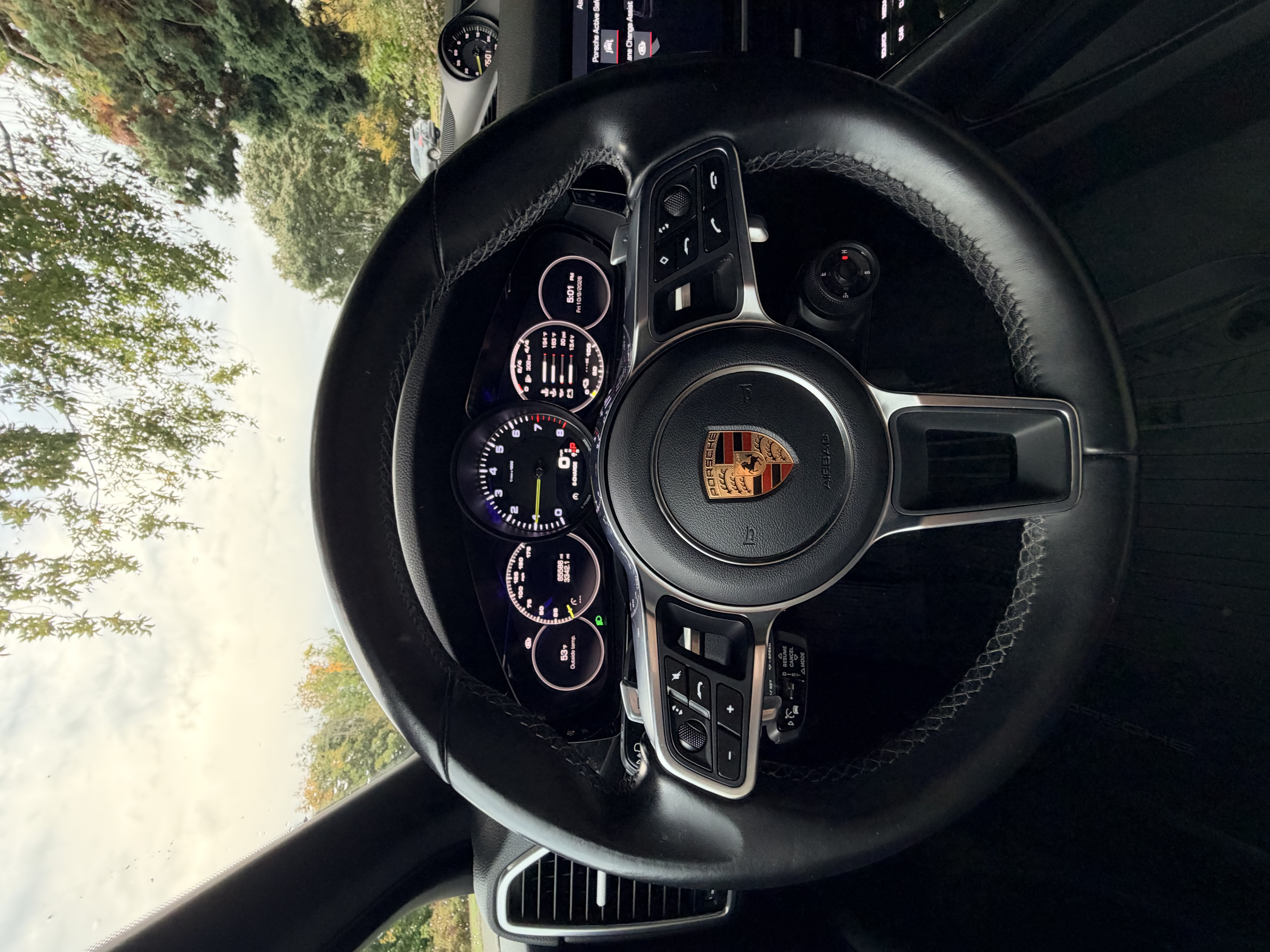 Used 2019 Porsche Cayenne E-Hybrid AWD/4WD image 11