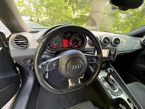 Used 2008 Audi TT 2.0T FWD image 16