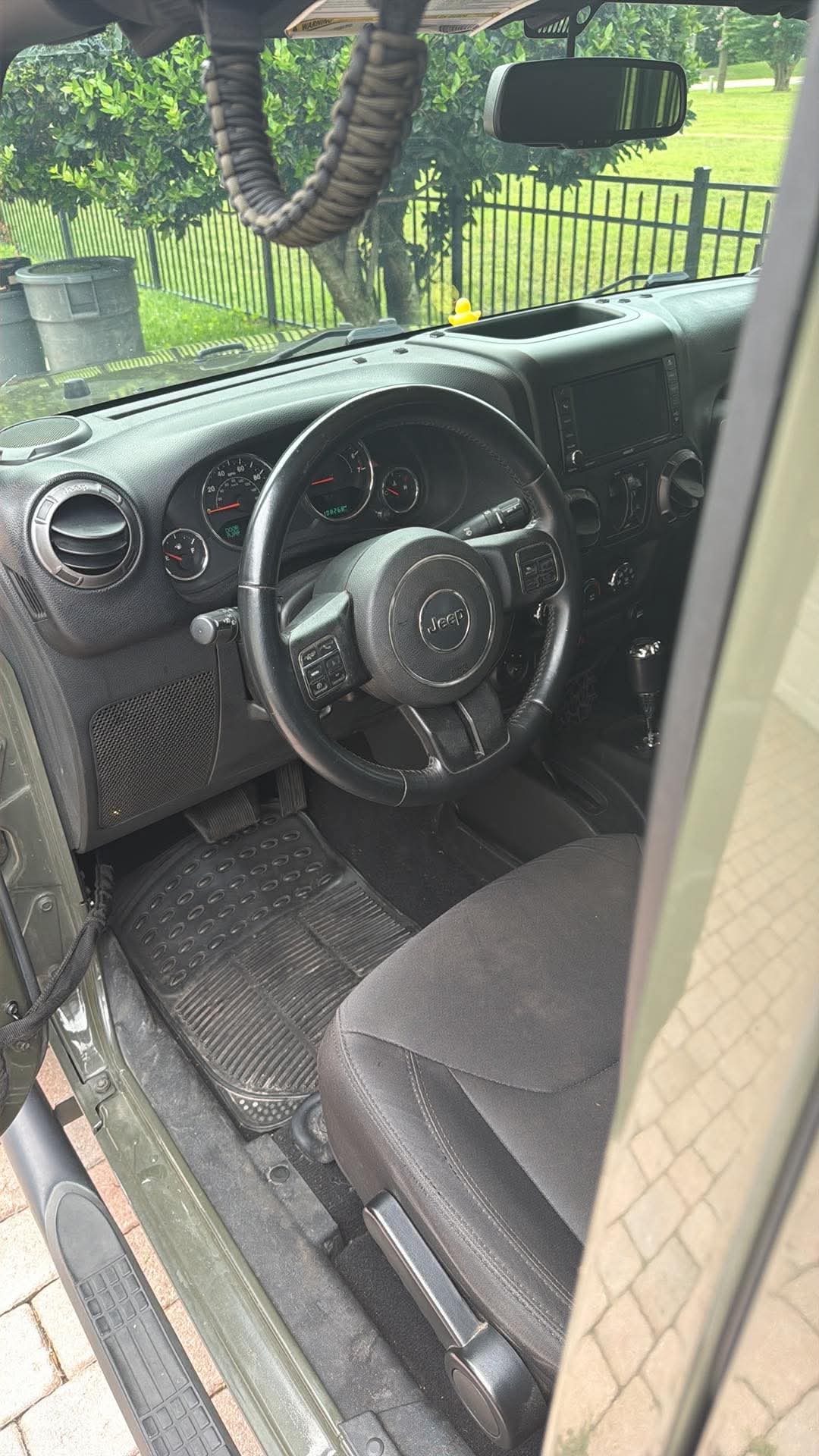 Used 2015 Jeep Wrangler Unlimited Sport w/ Quick Order Package 24S AWD/4WD image 10