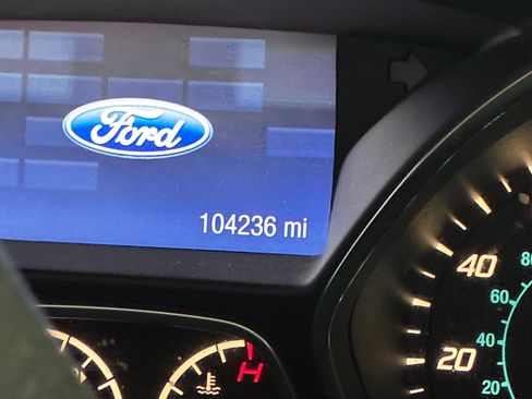 Used 2014 Ford Focus S FWD image 6