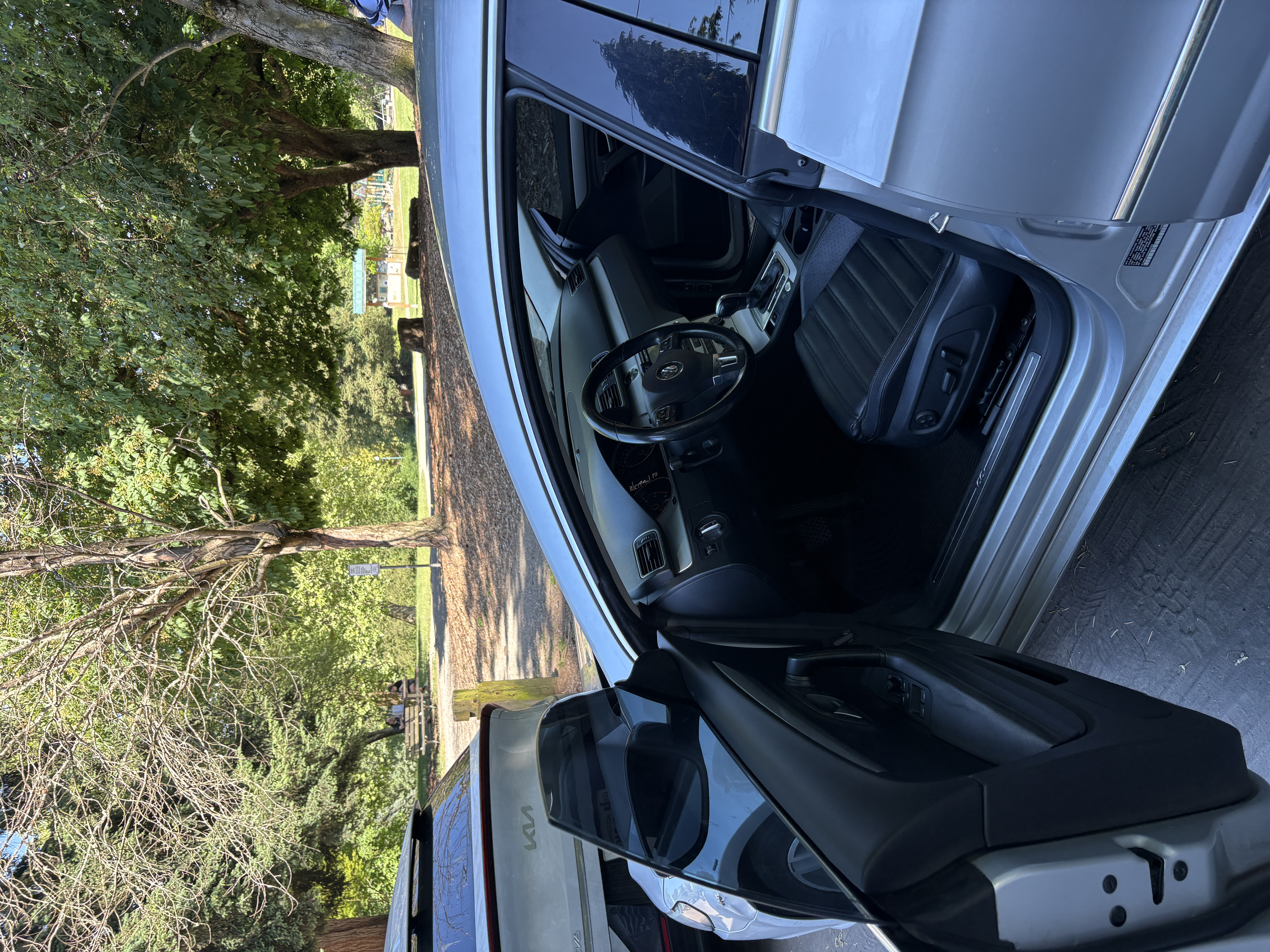 Used 2016 Volkswagen CC Sport FWD image 17