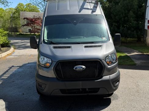 Used 2023 Ford Transit 250 148 High Roof AWD image 2
