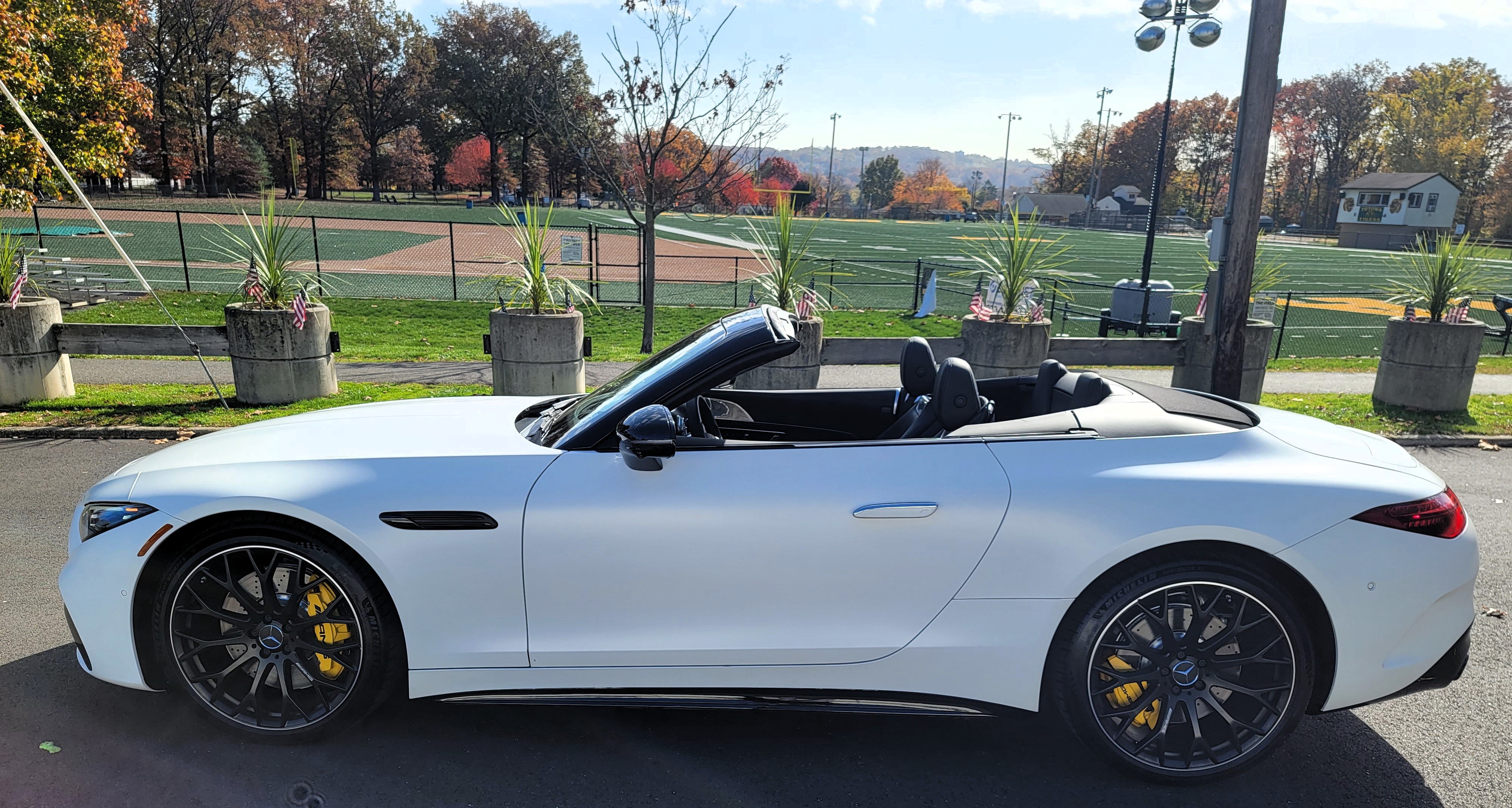 Used 2022 Mercedes-Benz SL 63 AMG 4MATIC image 4