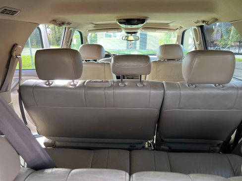 Used 2004 Toyota Sequoia Limited image 12
