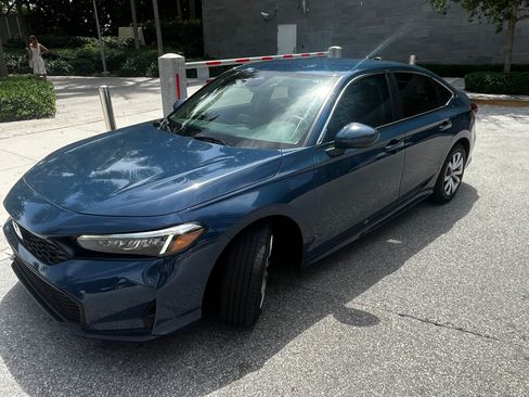 Used 2025 Honda Civic LX image 1
