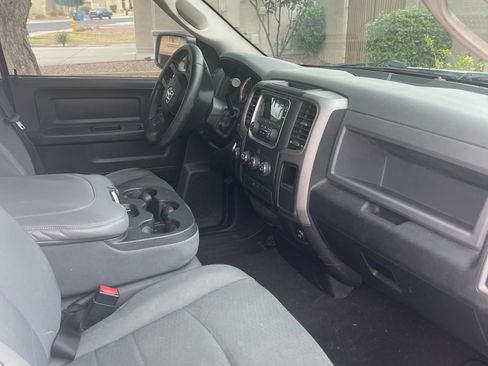 Used 2014 RAM 1500 Express image 2