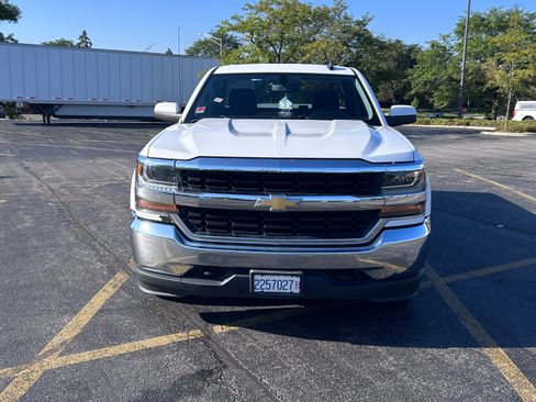 Used 2018 Chevrolet Silverado 1500 LT AWD/4WD image 1