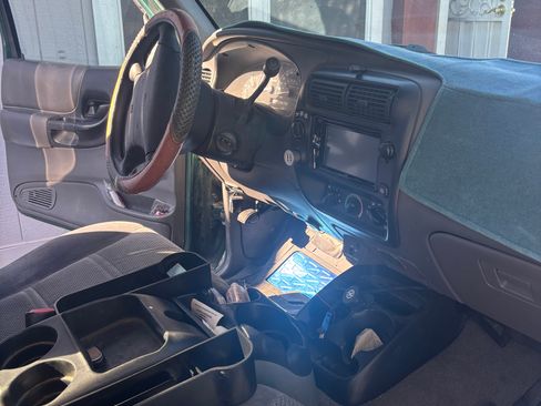 Used 1999 Ford Ranger XLT image 6