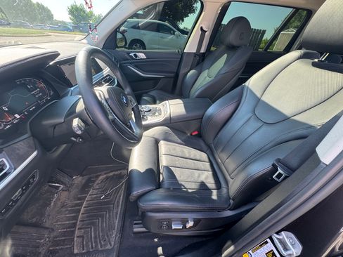 Used 2022 BMW X7 xDrive40i w/ Executive Package AWD/4WD image 16