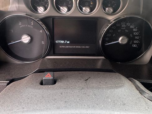 Used 2012 Ford F350 Lariat w/ Chrome Pkg image 5