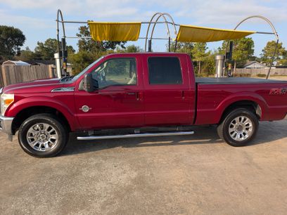 Used 2014 Ford F250 Lariat w/ Lariat Ultimate Package