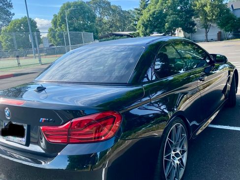 Used 2018 BMW M4 Convertible w/ Competition Package RWD image 5