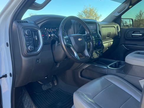 Used 2019 Chevrolet Silverado 1500 LTZ w/ LTZ Premium Package image 10