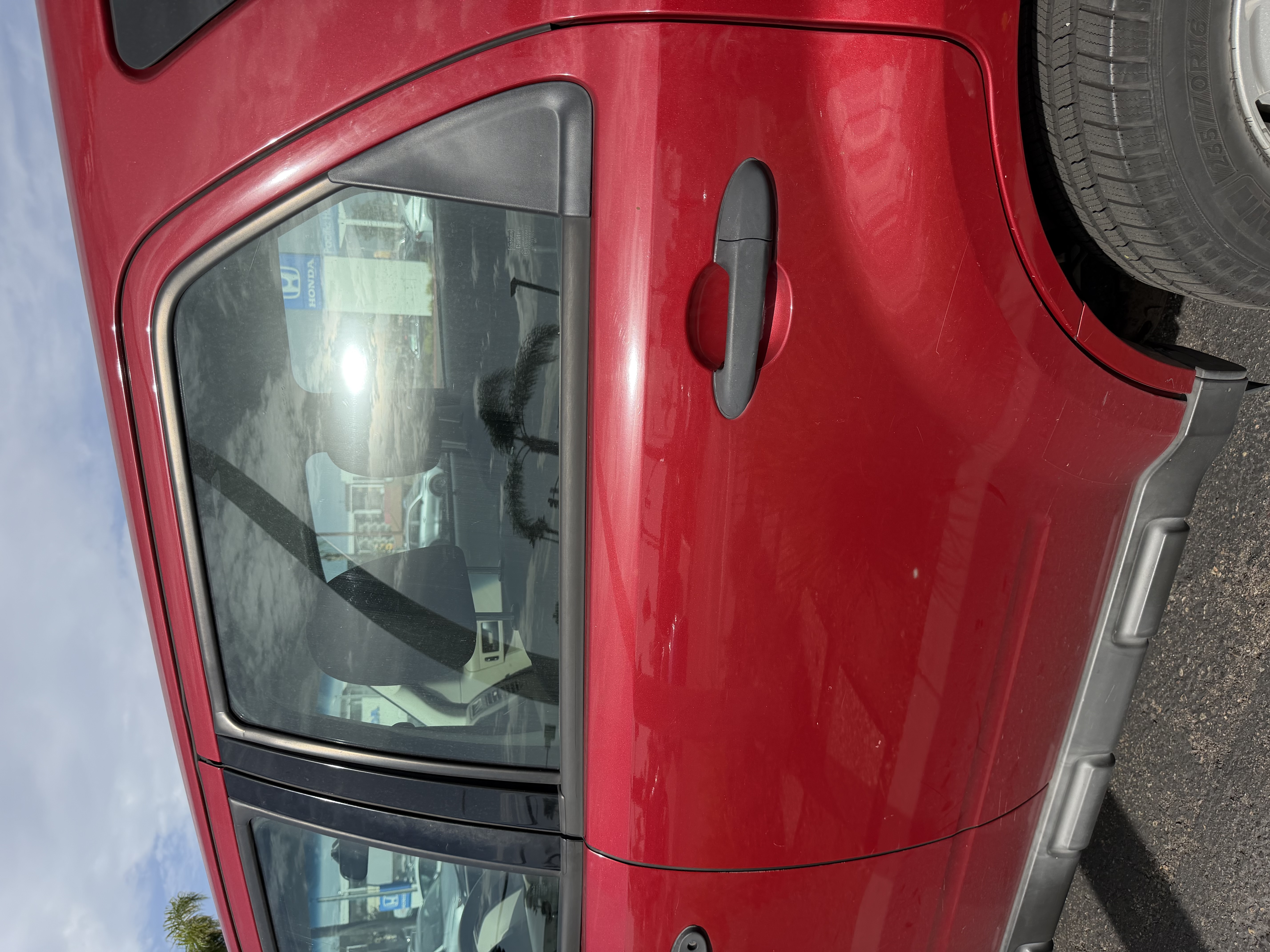 Used 2010 Ford Escape XLS AWD/4WD image 30