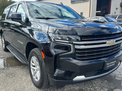 Used 2024 Chevrolet Suburban LT
