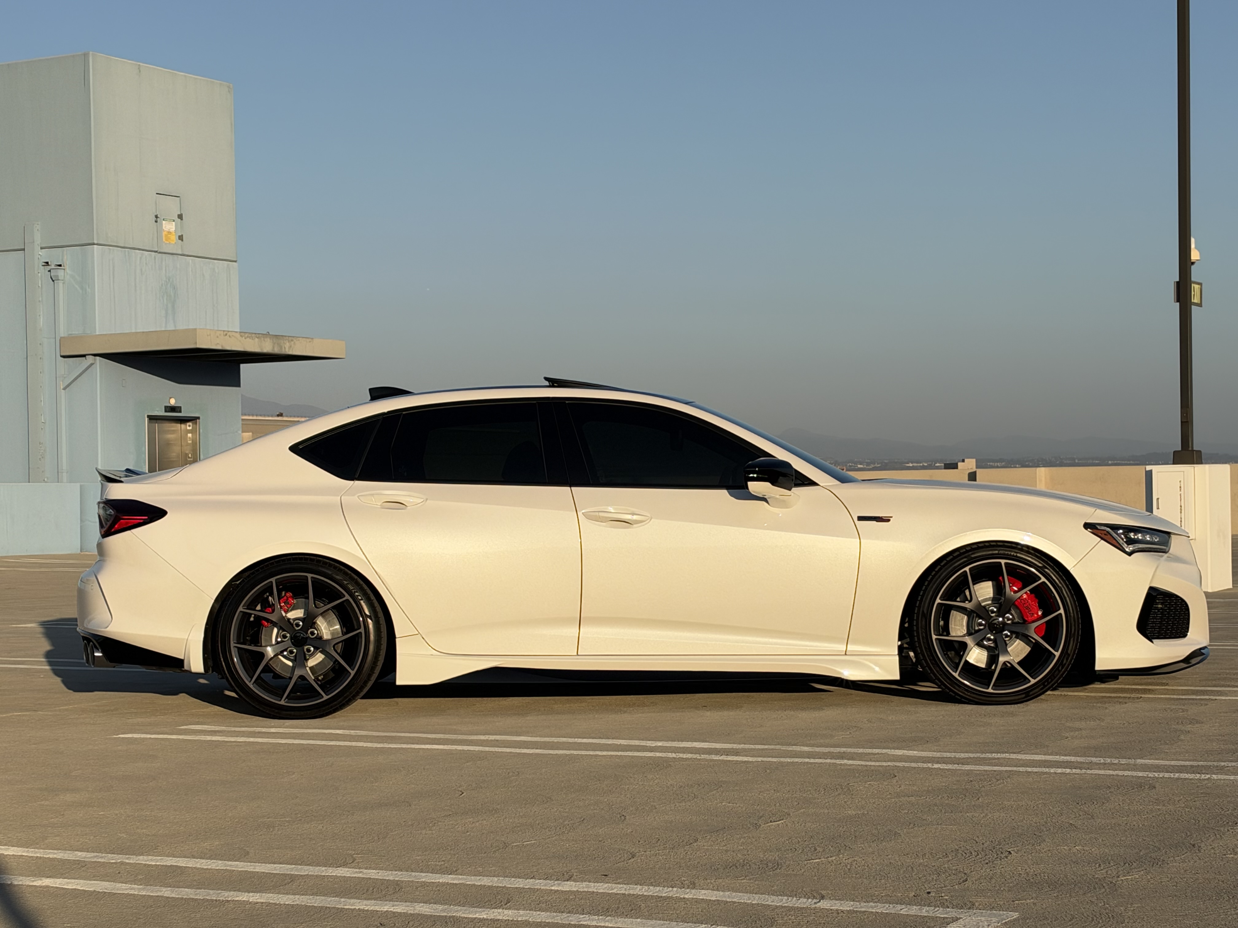 Used 2022 Acura TLX Type S AWD/4WD image 4