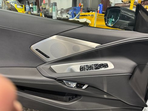 Used 2023 Chevrolet Corvette Stingray Preferred Conv w/ Z51 Performance Package image 4