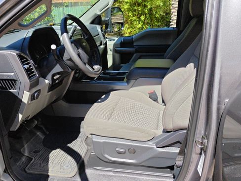 Used 2022 Ford F350 XLT w/ XLT Value Package image 8