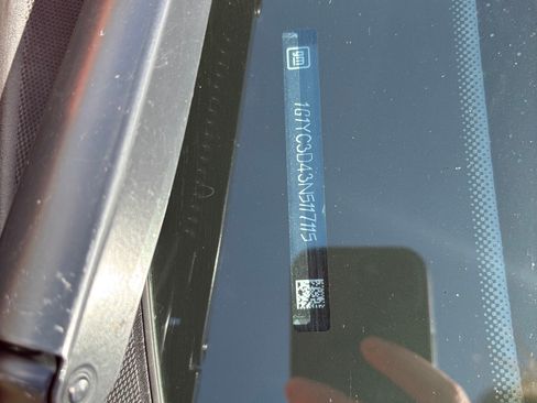 Used 2022 Chevrolet Corvette Stingray Premium Conv w/ Z51 Performance Package image 13