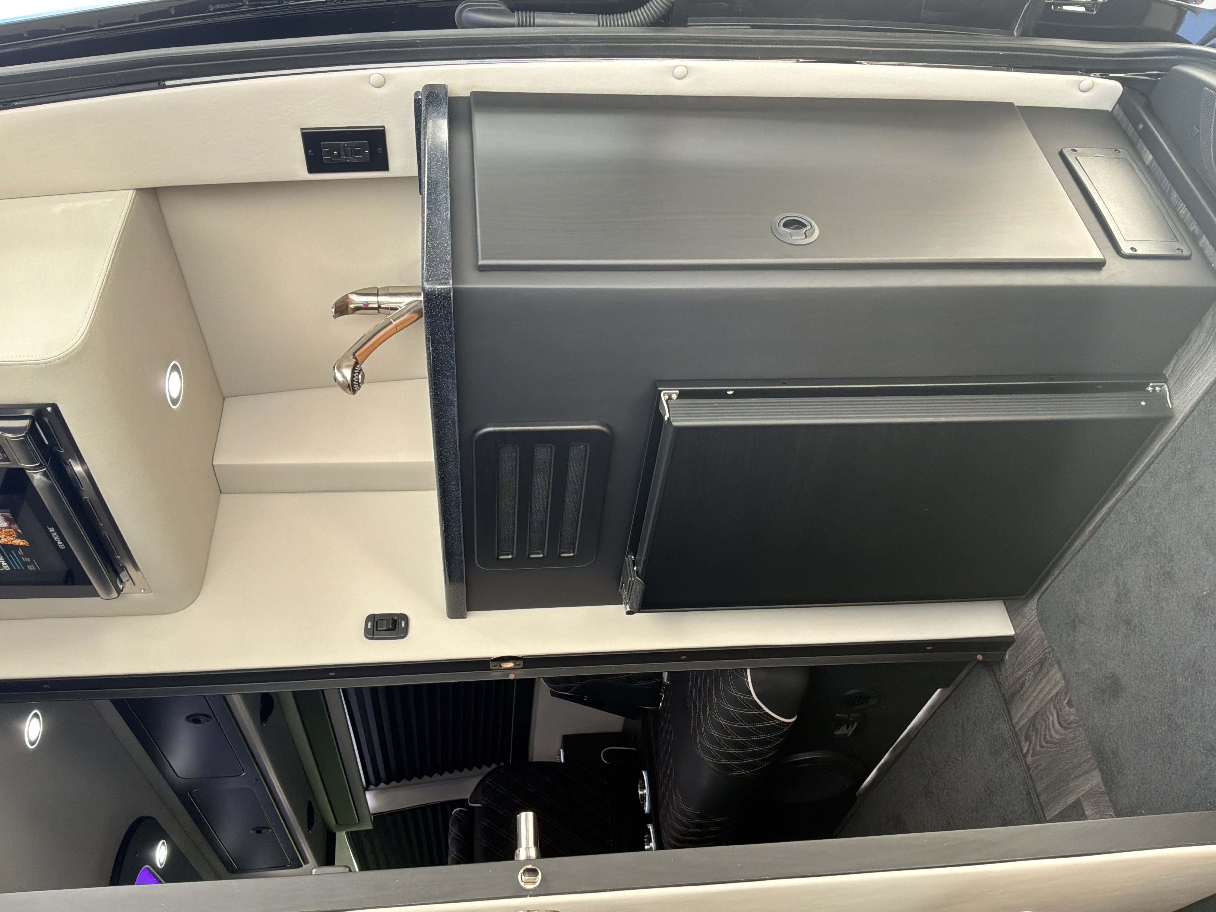 Used 2026 Mercedes-Benz Sprinter 3500 image 22