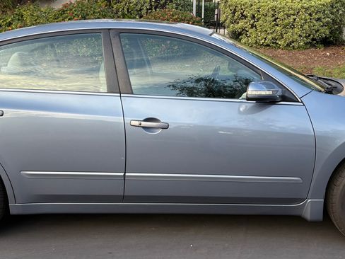 Used 2011 Nissan Altima 2.5 S w/ Convenience Pkg image 5