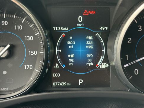 Used 2017 Jaguar XE R-Sport image 10