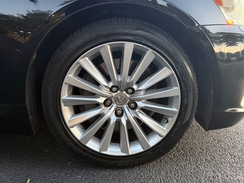 Used 2015 Lexus LS 460 AWD w/ Comfort Package image 14