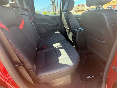 Used 2023 Chevrolet Colorado Z71 w/ Z71 Convenience Package 2 image 8