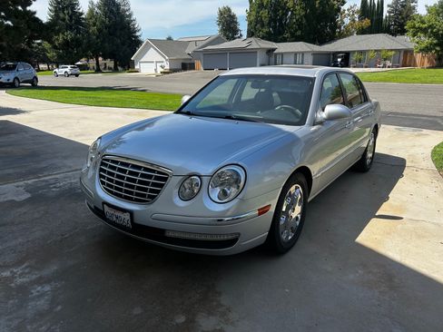 Used 2009 Kia Amanti FWD image 1