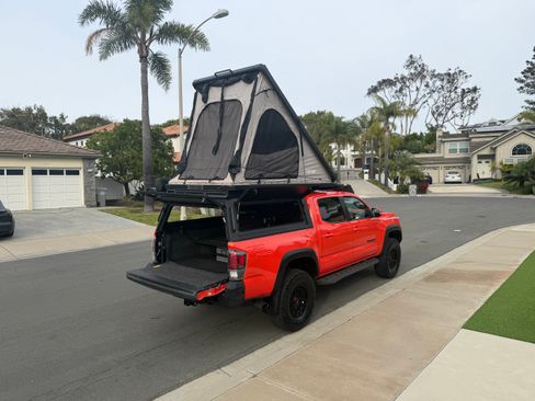 Used 2023 Toyota Tacoma TRD Pro image 1